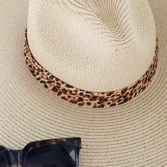 Straw leopard Print Floppy Beach Hat - Picture 4 of 5